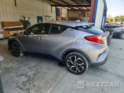 Drugie zdjęcie samochodu z przodu: 2018 TOYOTA C-HR XLE PREMIUM VIN:JTNKHMBX8J1011127 - miniatura