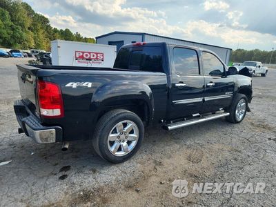 Trzecie zdjęcie samochodu z tyłu: 2013 GMC SIERRA K1500 SLE VIN:3GTP2VE7XDG139940 - miniatura