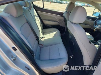 Zdjęcie 10 z 12 samochodu: 2017 HYUNDAI ELANTRA VIN:5NPD84LF0HH034004 - miniatura