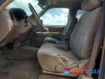 Zdjęcie 7 z 12 samochodu: 2000 TOYOTA TUNDRA SR5 VIN:5TBBT4413YS032923 - miniatura