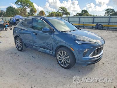 Czwarte zdjęcie samochodu z boku: 2025 BUICK ENCORE GX AVENIR VIN:KL4AMFSL1SB163762 - miniatura