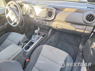 Zdjęcie 8 z 13 samochodu: 2023 TOYOTA TACOMA TRD OFF-ROAD VIN:3TMCZ5AN0PM612992 - miniatura