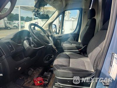 Zdjęcie 7 z 13 samochodu: 2021 RAM PROMASTER 3500 DELIVERY VAN VIN:3C6MRVJG2ME544987 - miniatura