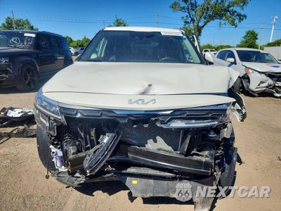 Piąte zdjęcie samochodu w środku: 2024 KIA SELTOS S VIN:KNDEUCAA7R7518372 - miniatura