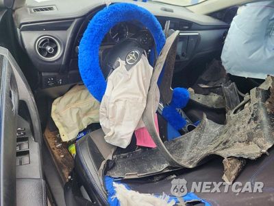 Zdjęcie 8 z 12 samochodu: 2017 TOYOTA COROLLA SE VIN:2T1BURHE0HC930256 - miniatura