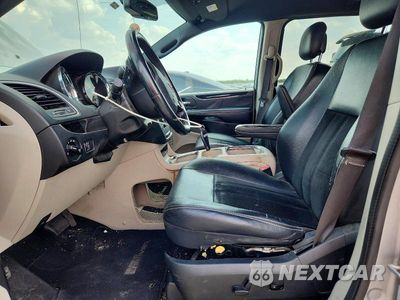Zdjęcie 7 z 13 samochodu: 2017 DODGE GRAND CARAVAN SXT VIN:2C4RDGCG2HR859878 - miniatura