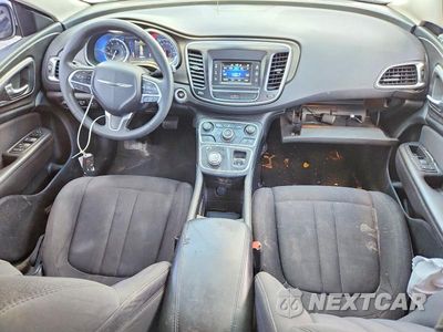 Zdjęcie 8 z 12 samochodu: 2015 CHRYSLER 200 LIMITED VIN:1C3CCCAB1FN653748 - miniatura