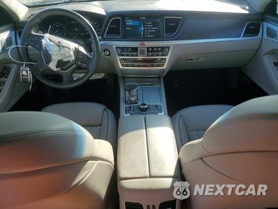 Zdjęcie 8 z 12 samochodu: 2018 GENESIS G80 ULTIMATE VIN:KMHGN4JF8JU250408 - miniatura