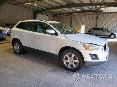 Czwarte zdjęcie samochodu z boku: 2010 VOLVO XC60 3.2 VIN:YV4960DL8A2075946 - miniatura
