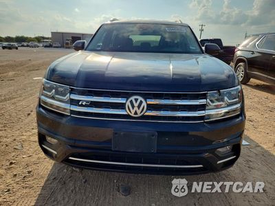 Piąte zdjęcie samochodu w środku: 2018 VOLKSWAGEN ATLAS SE VIN:1V2FR2CA8JC555597 - miniatura