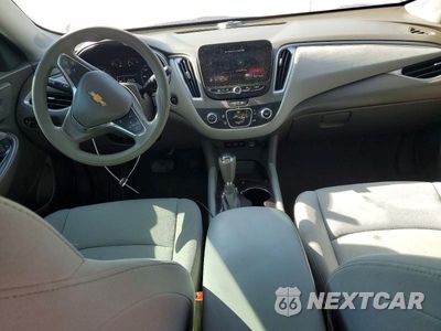 Zdjęcie 8 z 12 samochodu: 2020 CHEVROLET MALIBU LS VIN:1G1ZB5ST5LF126953 - miniatura