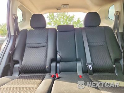 Zdjęcie 10 z 14 samochodu: 2019 NISSAN ROGUE SV VIN:KNMAT2MV3KP522306 - miniatura