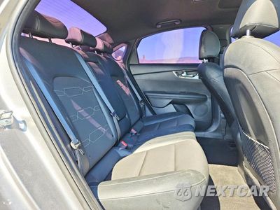 Zdjęcie 10 z 13 samochodu: 2024 KIA FORTE GT LINE VIN:3KPF54AD7RE757275 - miniatura