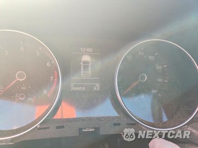 Zdjęcie 9 z 12 samochodu: 2016 VOLKSWAGEN PASSAT SE VIN:1VWBT7A39GC011537 - miniatura