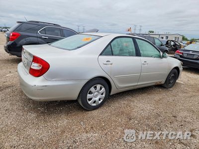 Trzecie zdjęcie samochodu z tyłu: 2003 TOYOTA CAMRY LE VIN:4T1BE32K43U739245 - miniatura