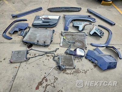 Zdjęcie 12 z 13 samochodu: 2024 TOYOTA TUNDRA CREWMAX CAPSTONE VIN:5TFVC5DB1RX063439 - miniatura