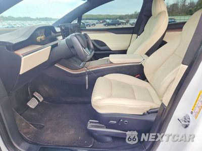 Zdjęcie 7 z 13 samochodu: 2023 TESLA MODEL X VIN:7SAXCDE55PF371154 - miniatura