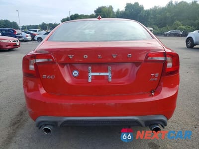 Zdjęcie 6 z 12 samochodu: 2017 VOLVO S60 DYNAMIC VIN:YV140MTL3H2431909 - miniatura
