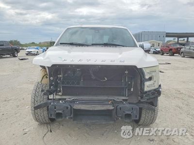 Piąte zdjęcie samochodu w środku: 2016 FORD F150 SUPERCREW VIN:1FTEW1CG8GFB34944 - miniatura