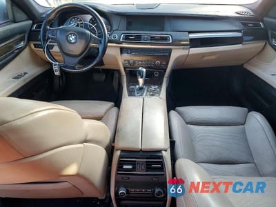 Zdjęcie 8 z 12 samochodu: 2012 BMW 750 LI VIN:WBAKB8C5XCC852431 - miniatura