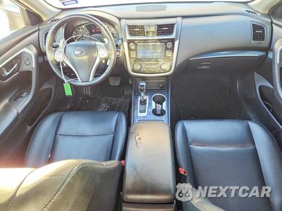 Zdjęcie 8 z 13 samochodu: 2018 NISSAN ALTIMA 2.5 S VIN:1N4AL3APXJC476772 - miniatura