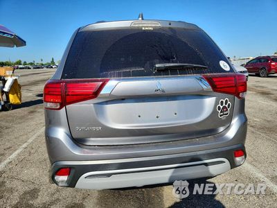 Zdjęcie 6 z 13 samochodu: 2020 MITSUBISHI OUTLANDER SE VIN:JA4AD3A31LZ046577 - miniatura