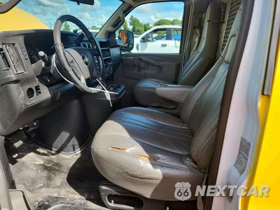 Zdjęcie 7 z 13 samochodu: 2021 CHEVROLET EXPRESS 2500 CARGO DELIVERY VAN VIN:1GCWGAFP2M1167427 - miniatura
