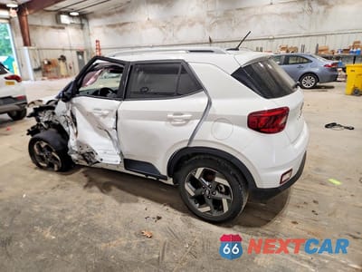 Drugie zdjęcie samochodu z przodu: 2023 HYUNDAI VENUE SEL VIN:KMHRC8A32PU273073 - miniatura