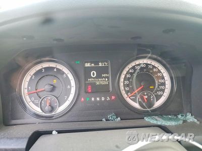 Zdjęcie 9 z 12 samochodu: 2019 RAM 1500 CLASSIC TRADESMAN VIN:1C6RR7KT8KS569044 - miniatura