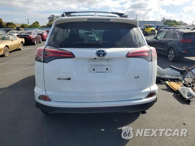 Zdjęcie 6 z 14 samochodu: 2016 TOYOTA RAV4 LE VIN:JTMZFREV3GJ091459 - miniatura