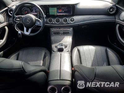 Zdjęcie 8 z 12 samochodu: 2019 MERCEDES-BENZ E 300 4MATIC VIN:WDDZF4KB5KA571837 - miniatura
