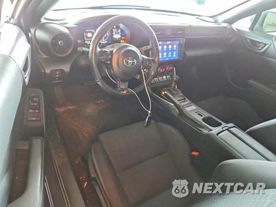 Zdjęcie 8 z 12 samochodu: 2022 TOYOTA GR86 BASE VIN:JF1ZNBC11N8751342 - miniatura