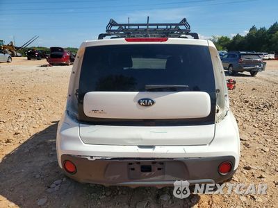 Zdjęcie 6 z 13 samochodu: 2018 KIA SOUL BASE VIN:KNDJN2A2XJ7619912 - miniatura
