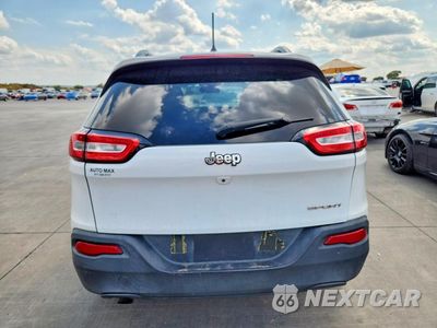 Zdjęcie 6 z 13 samochodu: 2017 JEEP CHEROKEE SPORT VIN:1C4PJLAB8HW669168 - miniatura