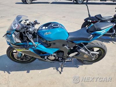 Trzecie zdjęcie samochodu z tyłu: 2021 KAWASAKI ZX636 K VIN:JKBZXJH10MA009728 - miniatura