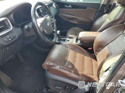 Zdjęcie 7 z 13 samochodu: 2019 KIA SORENTO SX V6 VIN:5XYPKDA56KG445981 - miniatura