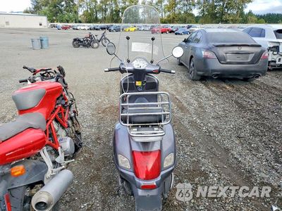 Czwarte zdjęcie samochodu z boku: 2005 VESPA GRANTURISMO 200 VIN:ZAPM319K755002808 - miniatura