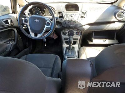 Zdjęcie 8 z 12 samochodu: 2015 FORD FIESTA SE VIN:3FADP4BJXFM160960 - miniatura