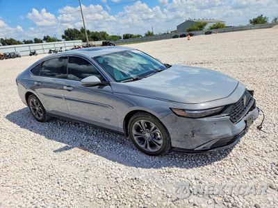 Czwarte zdjęcie samochodu z boku: 2025 HONDA ACCORD HYBRID EXL VIN:1HGCY2F67SA008592 - miniatura