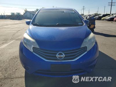 Piąte zdjęcie samochodu w środku: 2016 NISSAN VERSA NOTE SV VIN:3N1CE2CP8GL351452 - miniatura