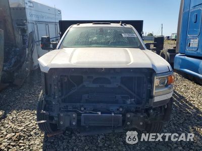 Piąte zdjęcie samochodu w środku: 2018 GMC SIERRA C3500 VIN:1GD31VCGXJF181070 - miniatura