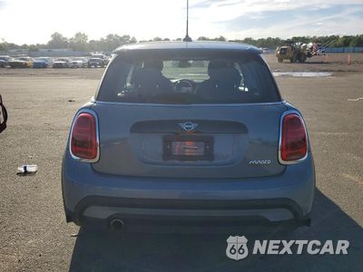 Zdjęcie 6 z 12 samochodu: 2022 MINI COOPER VIN:WMW33DH04N2S18645 - miniatura