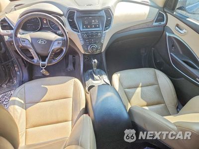 Zdjęcie 8 z 12 samochodu: 2017 HYUNDAI SANTA FE SE VIN:KM8SNDHF5HU200284 - miniatura