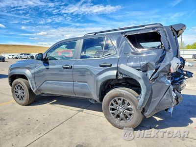 Drugie zdjęcie samochodu z przodu: 2025 TOYOTA 4RUNNER SR5 VIN:JTEVA5BR6S5033064 - miniatura