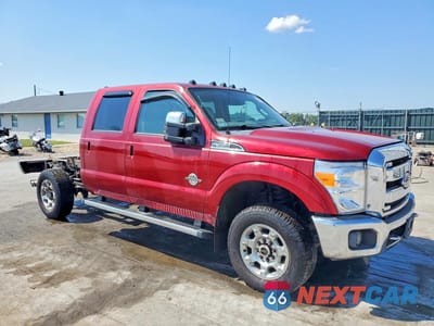 Czwarte zdjęcie samochodu z boku: 2016 FORD F350 SUPER DUTY VIN:1FT8W3BT3GEA87142 - miniatura