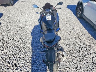 Zdjęcie 6 z 9 samochodu: 2025 KAWASAKI EX500 A VIN:ML5EXGJ14SDA54167 - miniatura