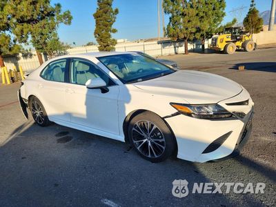Czwarte zdjęcie samochodu z boku: 2019 TOYOTA CAMRY SE VIN:4T1B11HK4KU298724 - miniatura