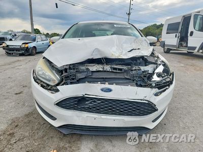 Piąte zdjęcie samochodu w środku: 2016 FORD FOCUS SE VIN:1FADP3K22GL310842 - miniatura
