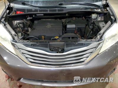 Zdjęcie 12 z 13 samochodu: 2012 TOYOTA SIENNA XLE 7-PASSENGER VIN:5TDDK3DC5CS031893 - miniatura