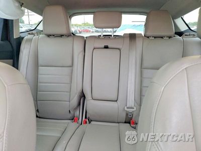 Zdjęcie 10 z 13 samochodu: 2016 FORD ESCAPE TITANIUM VIN:1FMCU9J93GUC79686 - miniatura